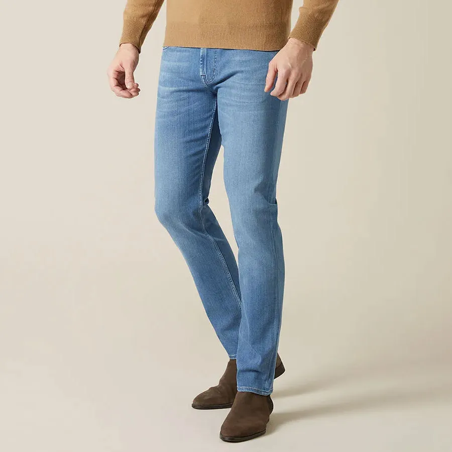 7 For All Mankind - Slimmy Tapered Luxe Jeans in Light Blue