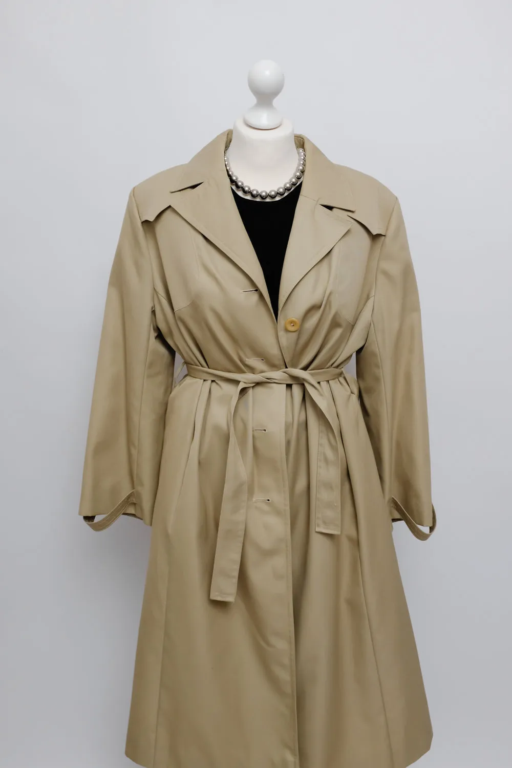 BEIGE CLASSY 1960 VINTAGE TRENCH COAT