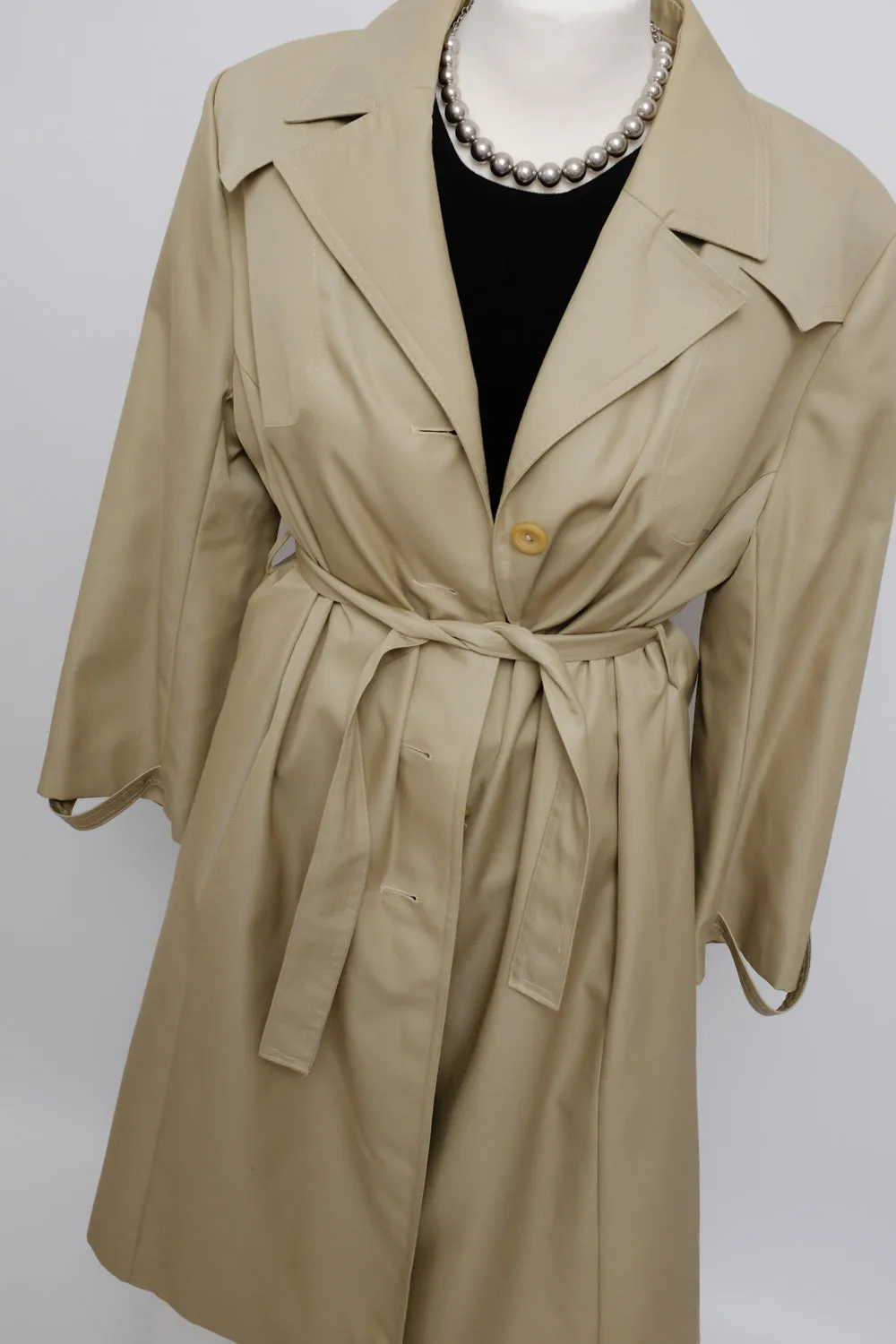 BEIGE CLASSY 1960 VINTAGE TRENCH COAT